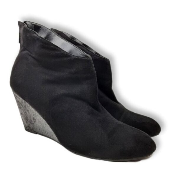 IMPO Tabitha Wedge Ankle Boot Bootie Faux Suede Black Sz 9.5 - Picture 1 of 14